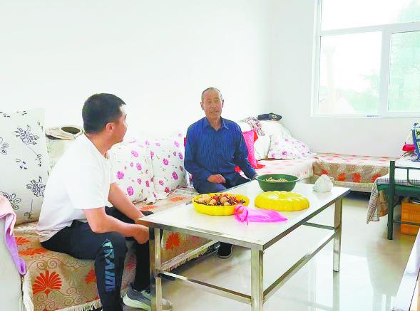 村村攜手共渡難關(guān) 臨時安置盡顯溫情——探訪大通縣地質(zhì)災(zāi)害避讓搬遷臨時過渡安置點