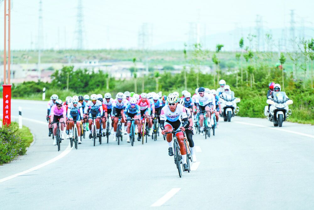 在追風中感受中國原子城的魅力