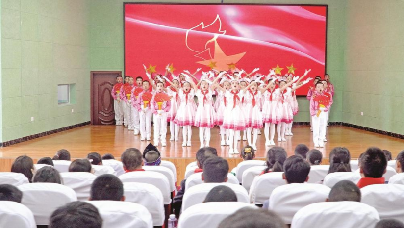 我省舉辦紀念少先隊建隊74周年活動