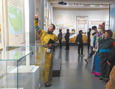 團結奮進向未來 一馬當先“干”起來