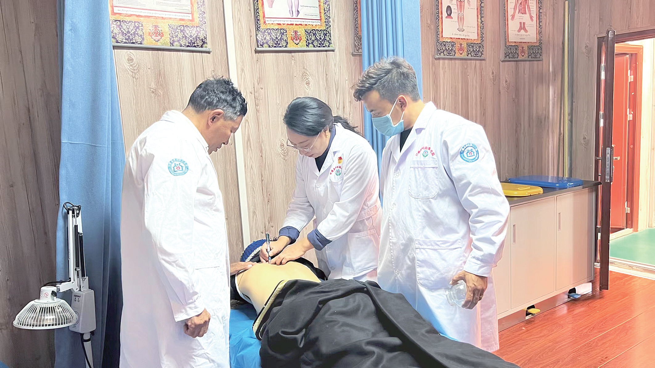 牧區“醫”路綻芳華