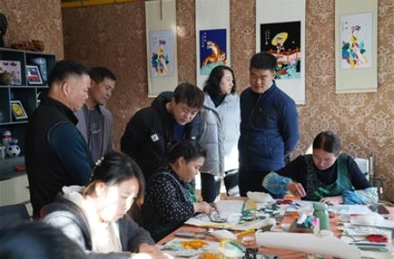 南京優(yōu)秀企業(yè)家來寧“傳經(jīng)送寶”