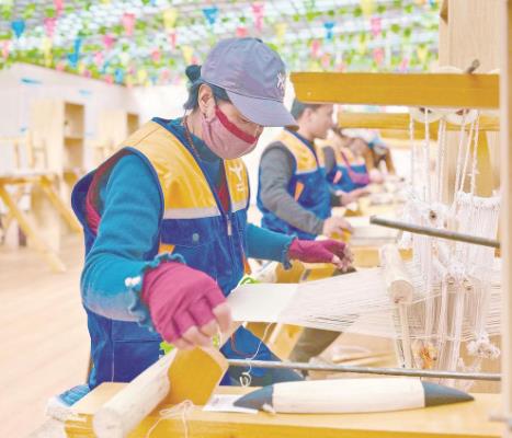 【90后新農人·鄉村振興在青海】他把牛羊皮毛變成“無價之寶”