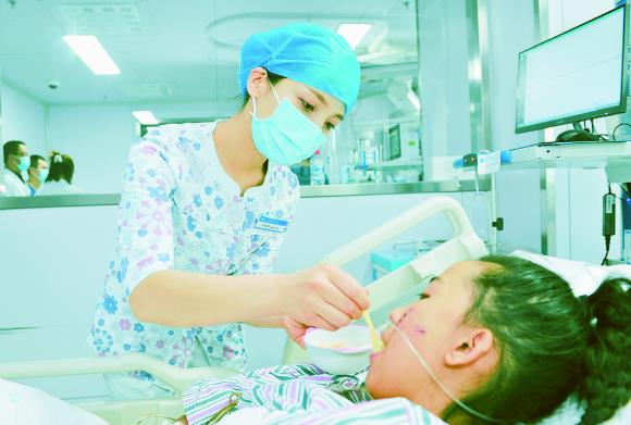 爭(zhēng)分奪秒!省級(jí)定點(diǎn)醫(yī)院全力救治患者