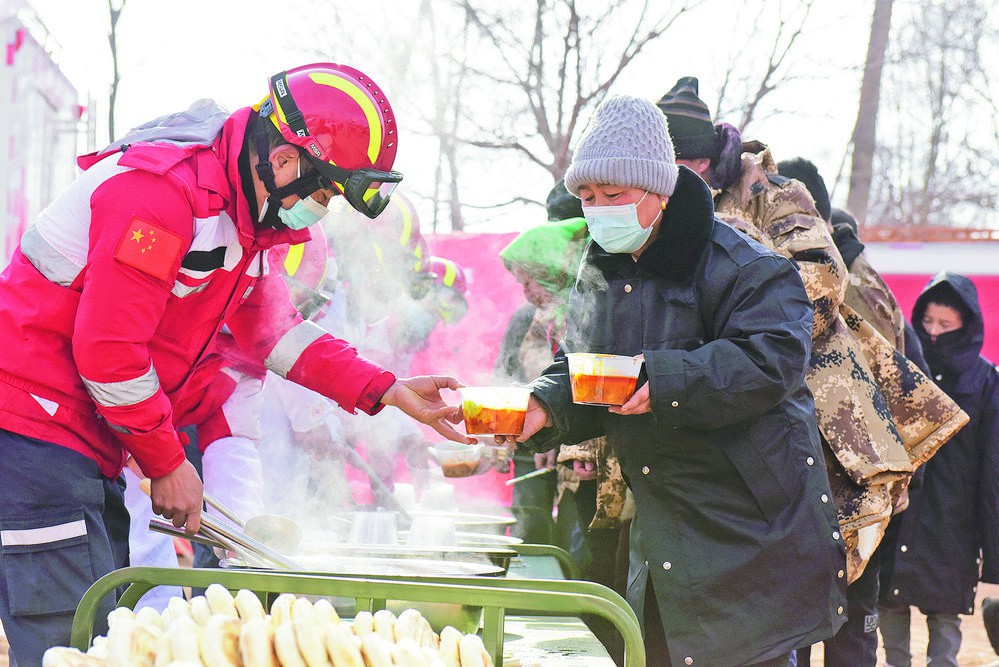 【眾志成城 抗震救災(zāi)】守望相助 愛暖人心