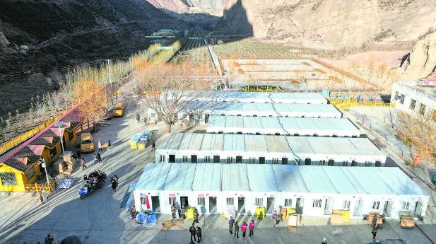 循化:首批板房建成 受災群眾“拎包入住”