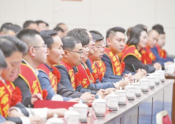 青海省民營經(jīng)濟(jì)總數(shù)突破53萬戶