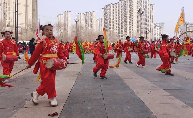 青海西寧:城北區多彩民俗活動鬧新春