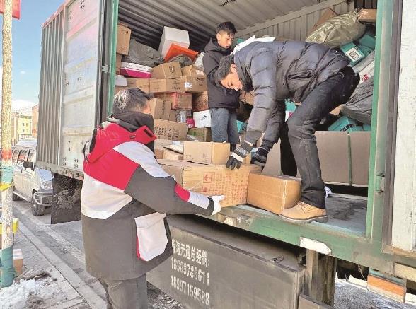 青海玉樹:企業(yè)商戶加速開復(fù)工 以“滿格電”力爭開門紅