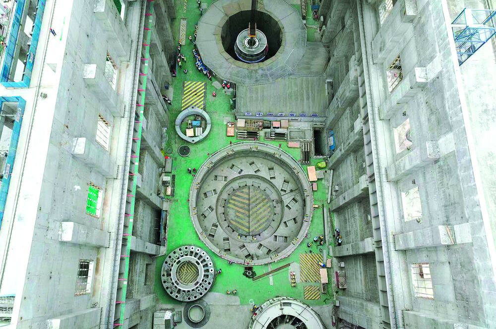 【堅(jiān)定信心開好局起好步】羊曲水電站首臺(tái)機(jī)組轉(zhuǎn)輪順利吊裝成功