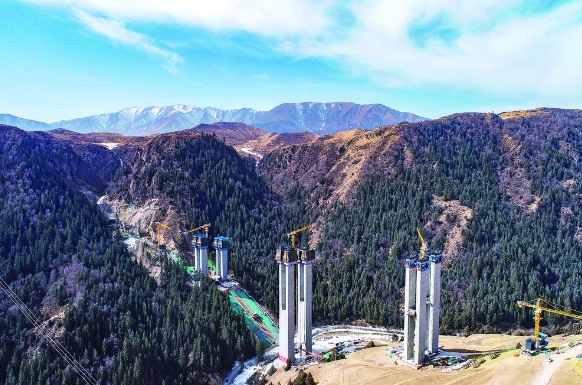 同賽高速建設(shè)加快推進