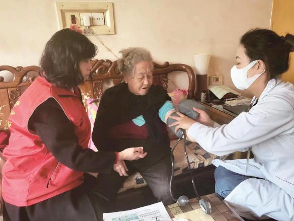 流動(dòng)幫辦車 即辦代辦暖人心