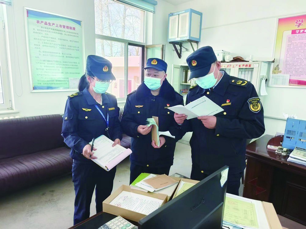 青海:農(nóng)資打假在行動 撐起護農(nóng)“保護傘”