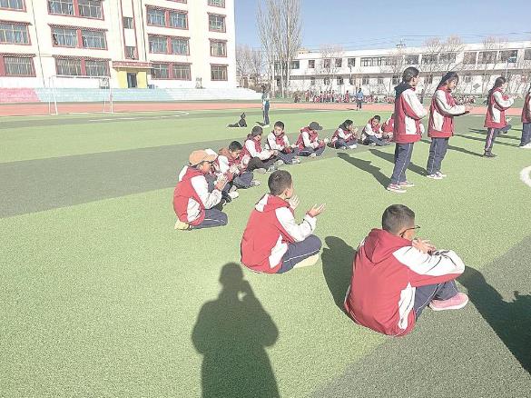 【祖國好 家鄉(xiāng)美】特色教育讓每個孩子學有所長