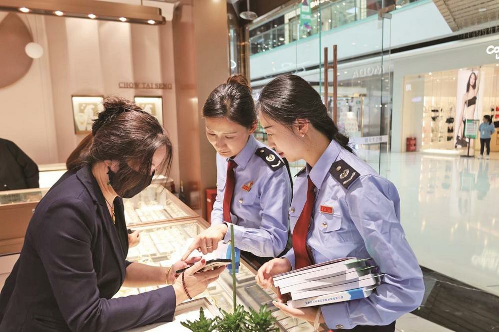 青海西寧:同頻共振 奏響稅收宣傳月“和音”