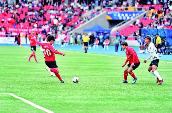 “青超”聯賽球員風采