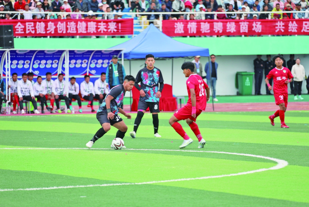 【大美青海·高原足球】觀足球盛會 賞臻品盛宴 ——“青超聯賽”第二輪海南州主場見聞