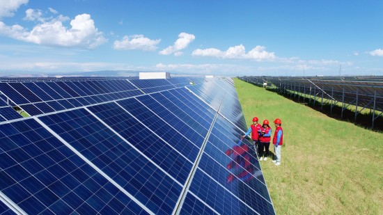 【牢記囑托 實干篤行】綠能澎湃 逐“綠”向“新”助力青海經濟高質量發(fā)展