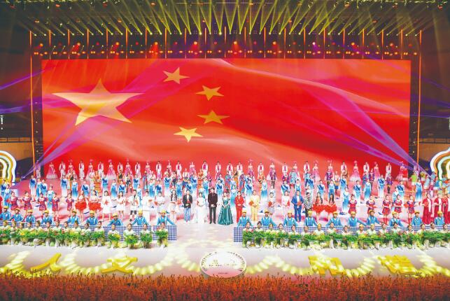 第二十三屆環青海湖國際公路自行車賽隆重開幕陳剛宣布開幕 吳曉軍致辭