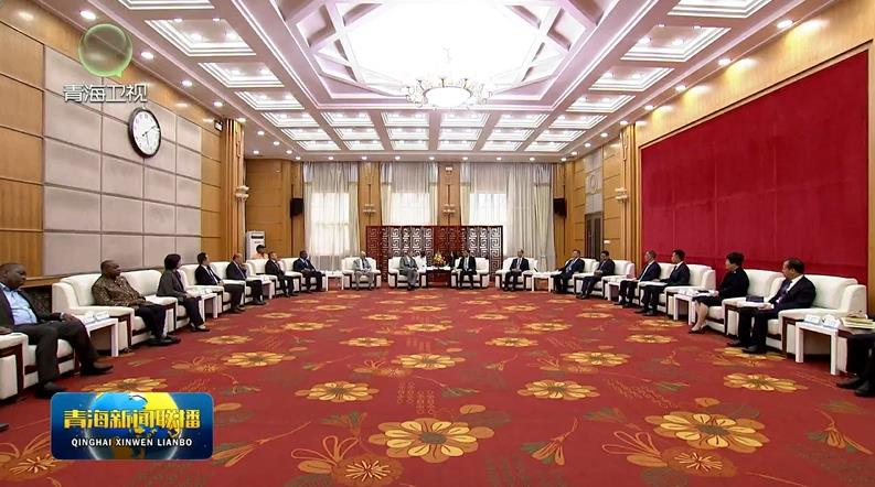 陳剛 吳曉軍會見出席青洽會的國內外嘉賓