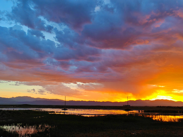 天空之鏡茶卡鹽湖晚霞 攝影:王生榮 (2)_副本