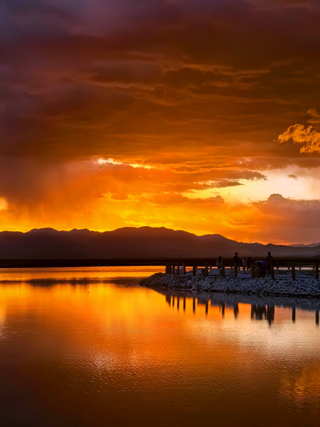 茶卡鹽湖多彩晚霞 攝影:尤莉靈 (5)_副本