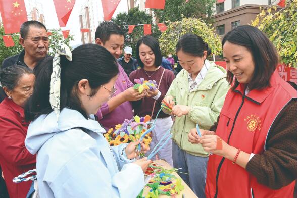 喜迎中秋慶國慶 石榴花開促安寧