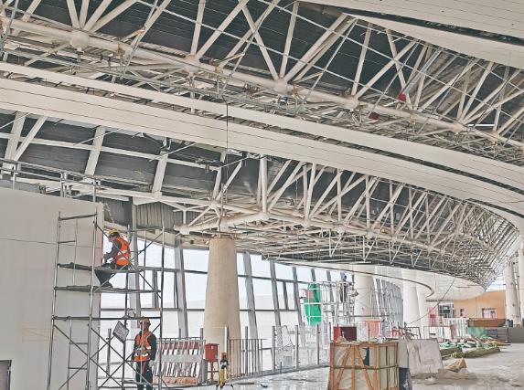 【新時代 新征程 新偉業·高質量發展調研行】西寧機場三期改擴建發起最后沖刺——走進重點項目建設現場⑥