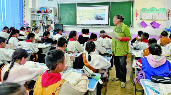 【祖國好 家鄉美】歲月不改育人志