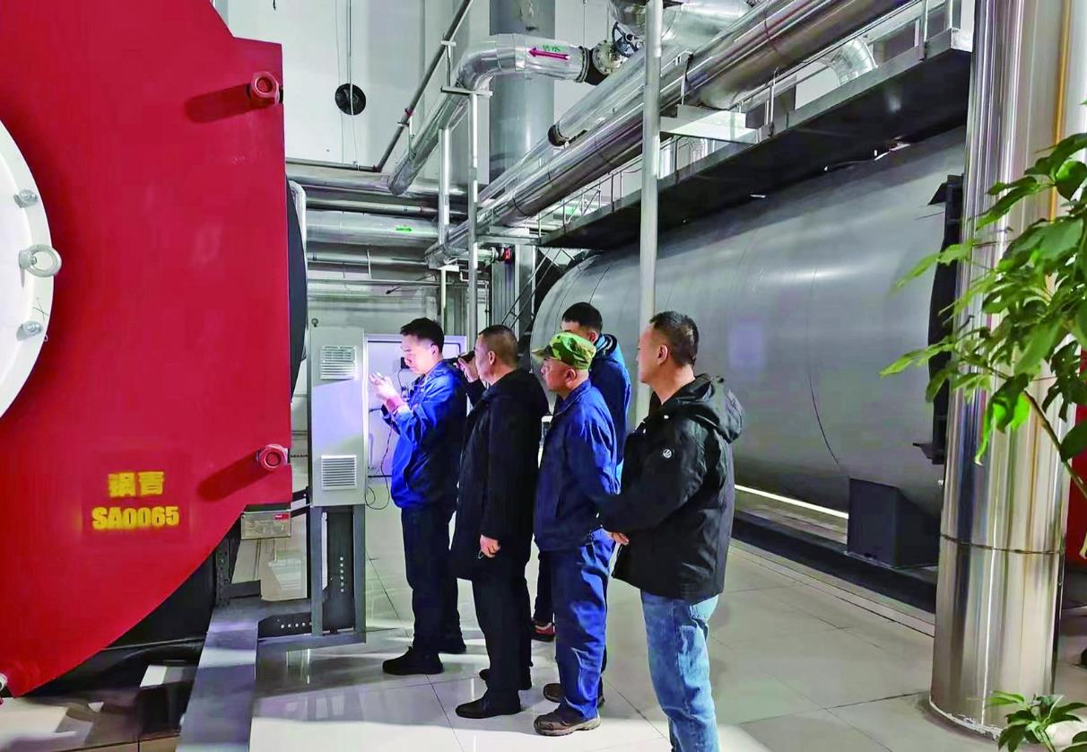 供暖首日 家中熱了,西寧“暖”了