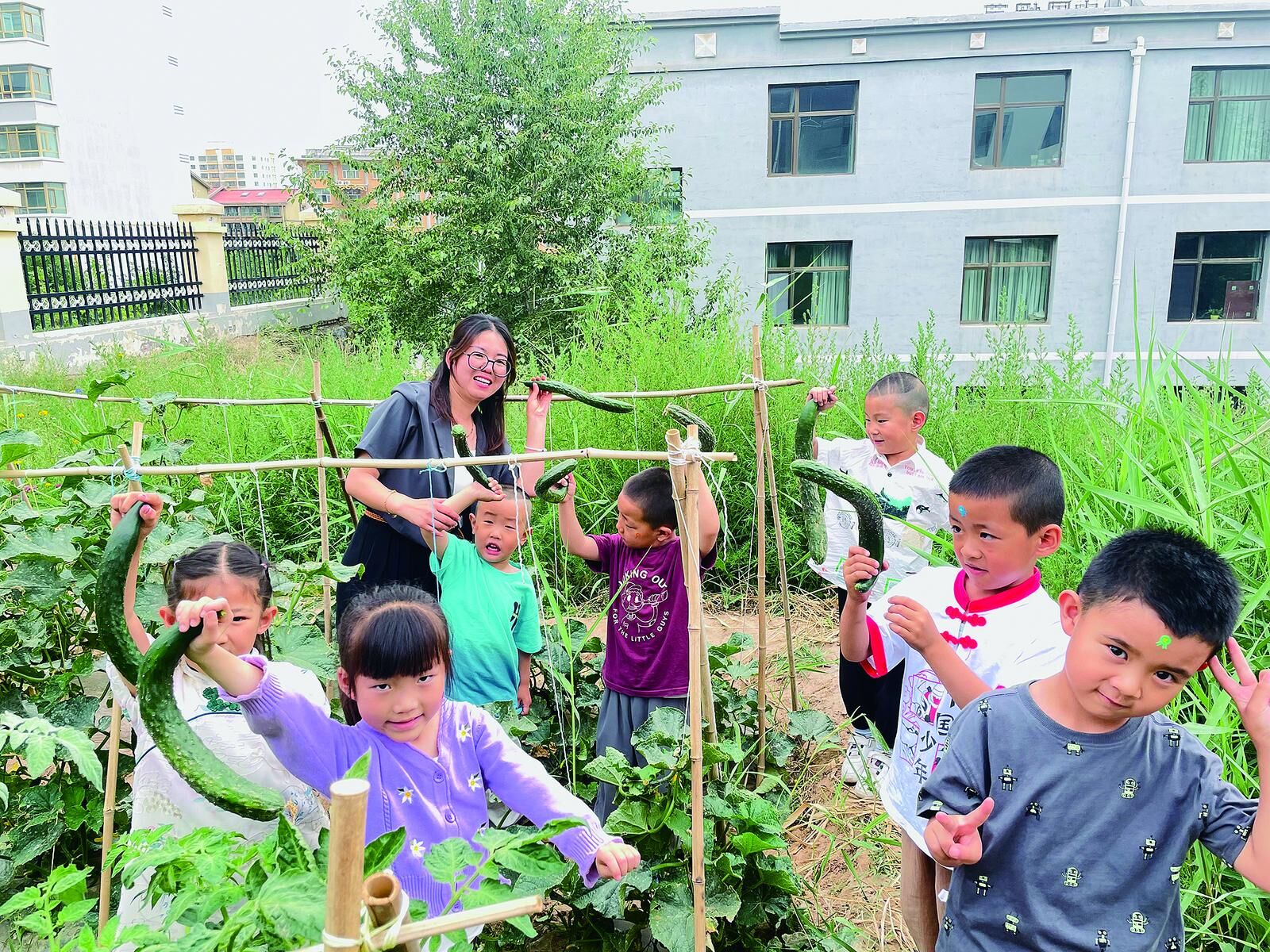 【牢記囑托 實干篤行】“官方”帶娃 不負所“托”