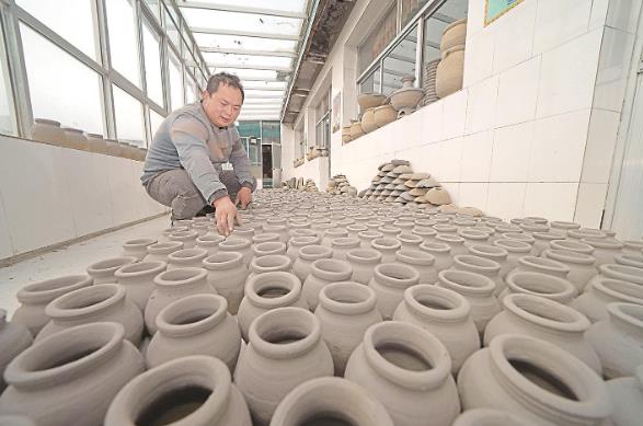 【傳承200余年 傳遞青海味道】大通砂罐:百年窯火映鄉愁