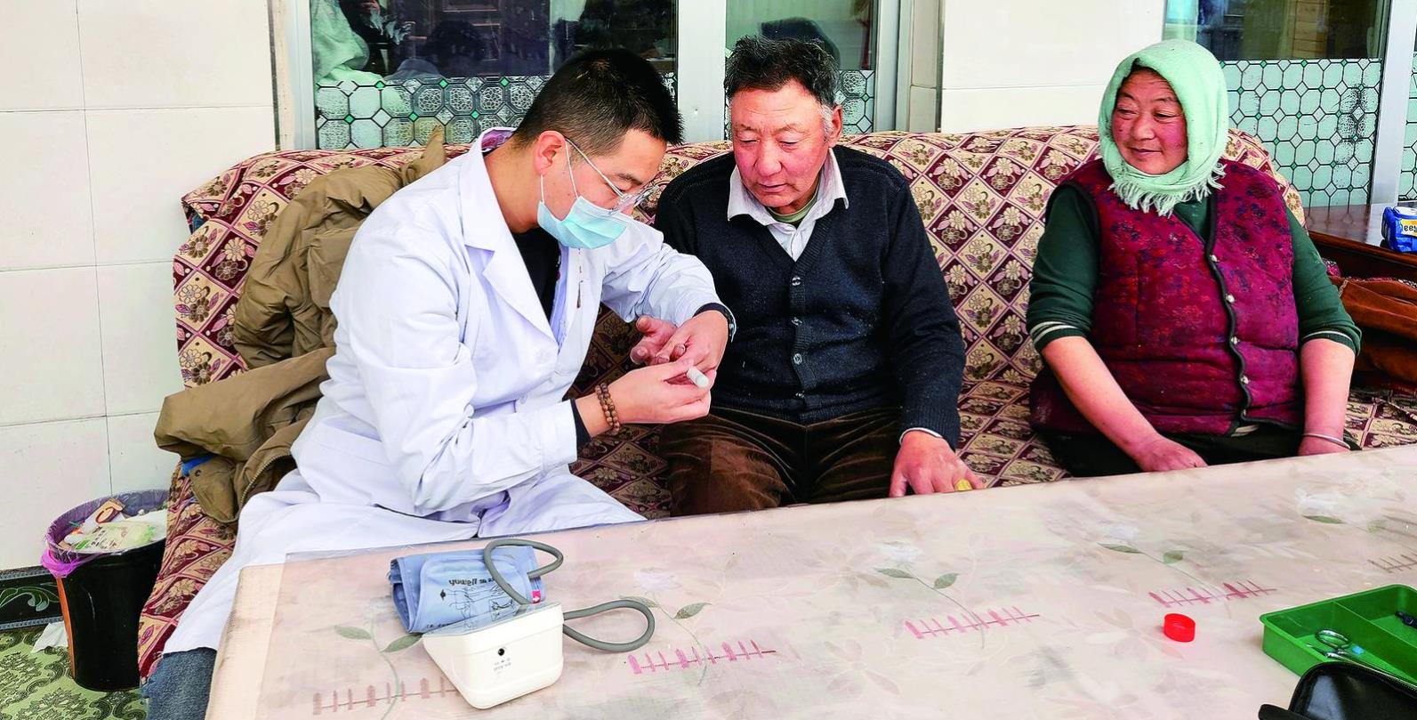 【祖國好 家鄉美】家庭醫生守護草原百姓健康