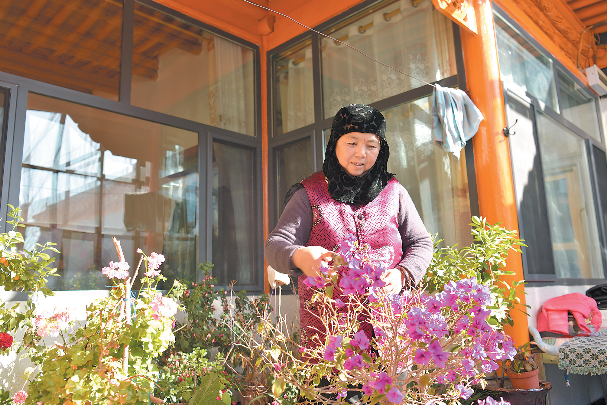 干群同心,共譜重建“幸福曲”