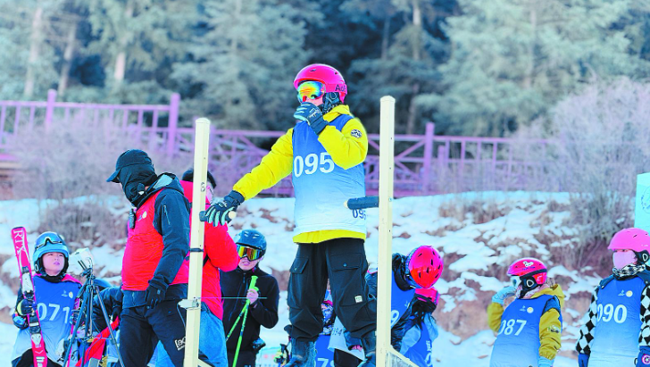 冰雪活力燃動(dòng)青海寒冬——青海省第三屆冰雪運(yùn)動(dòng)會(huì)雪上兩項(xiàng)比賽見(jiàn)聞