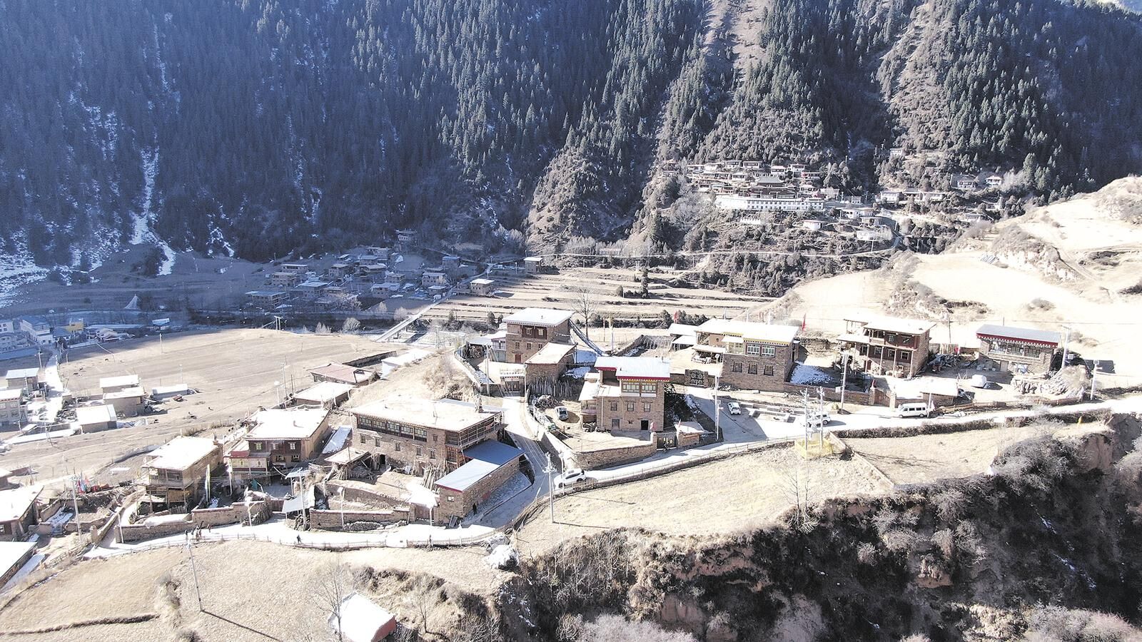 【文化中國行】班瑪藏式碉樓,石筑的百年傳奇與文化瑰寶