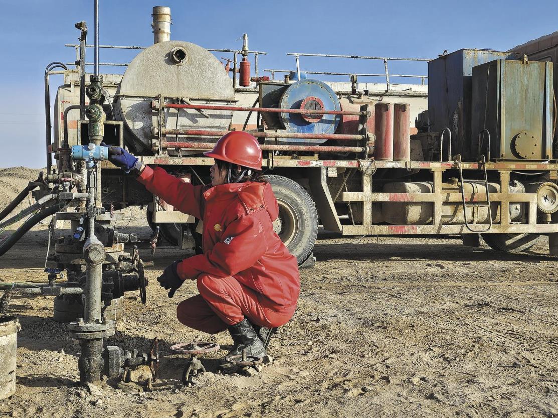 戈壁灘上的“花木蘭”