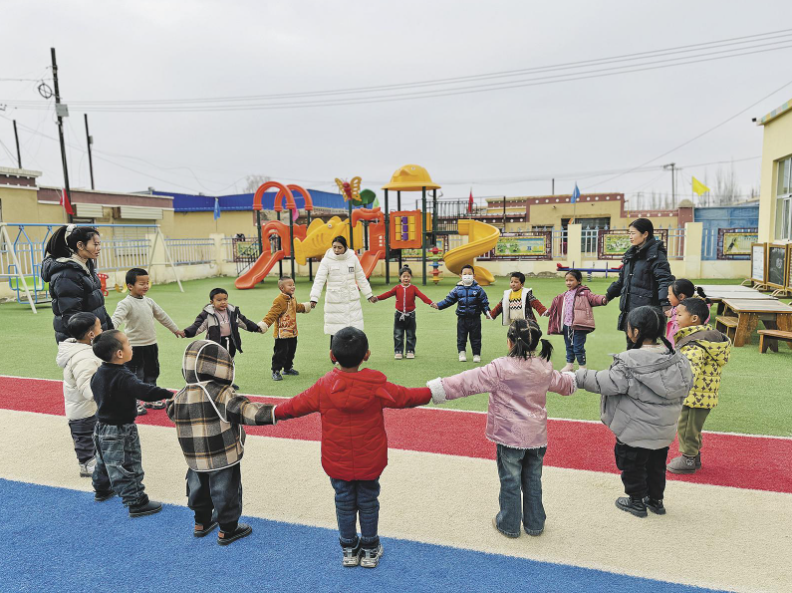 【感黨恩 聽黨話 跟黨走·和諧青海行】“移居”變“宜居” 家園煥新顏