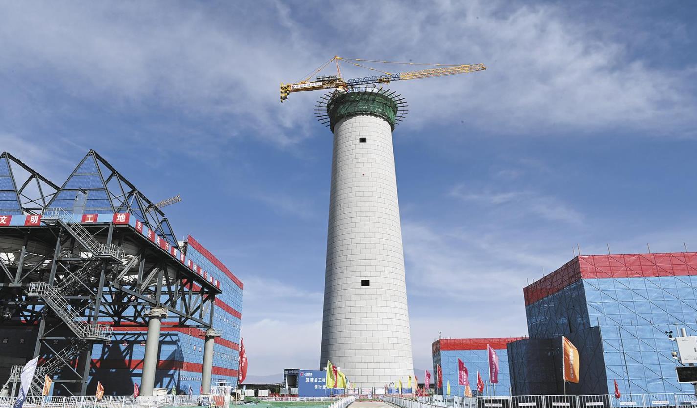 【堅定信心 實干爭先】青海省光伏光熱項目迎著春天的暖陽加緊建設