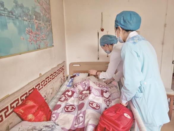 青海西寧點單式服務(wù):一鍵預(yù)約 醫(yī)護到家