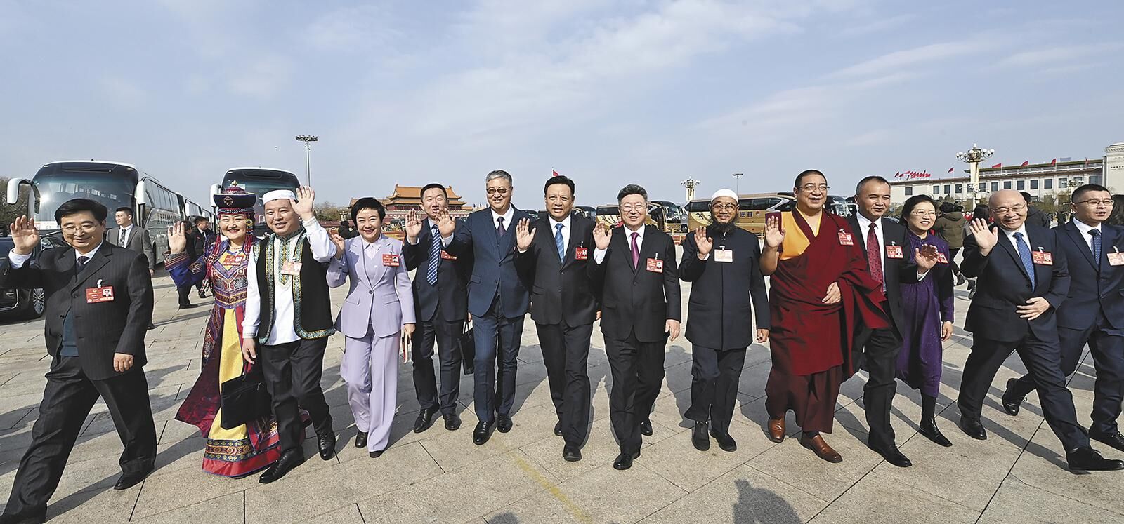 【兩會特別報道】共赴盛會 同繪新篇——住青全國政協委員出席全國政協十四屆三次會議開幕會側記