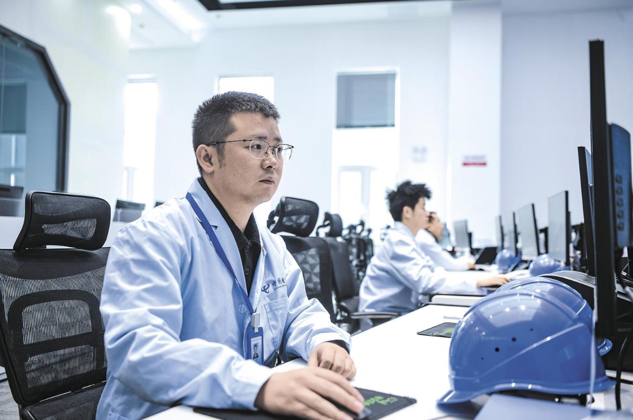 【兩會(huì)特刊·青報(bào)觀察】解碼發(fā)展新動(dòng)能 插上騰飛新翅膀——“牢記囑托、感恩奮進(jìn)”系列述評(píng)之三