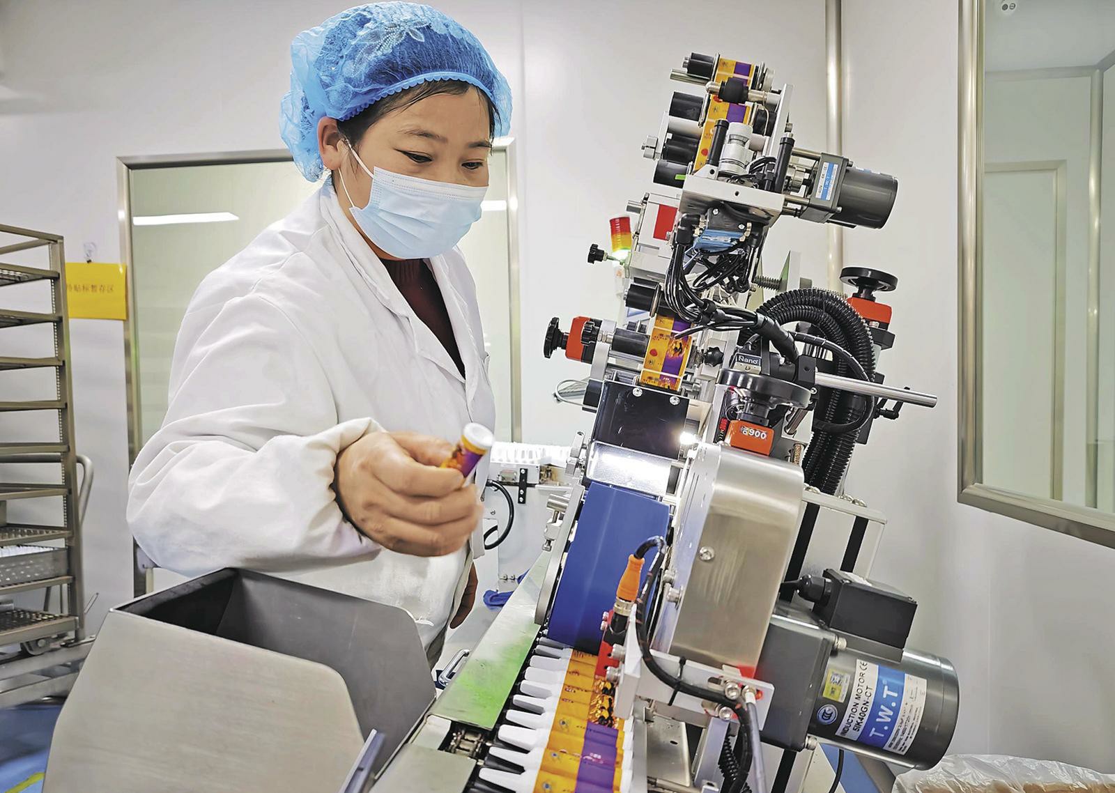 【堅(jiān)定信心 實(shí)干爭(zhēng)先】扎根“沃土” 開出“繁花”