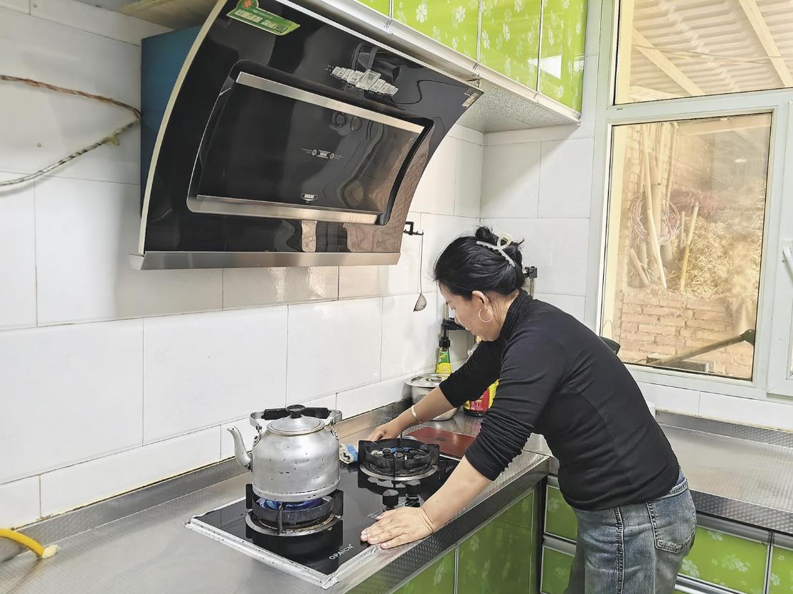 【感黨恩 聽黨話 跟黨走·和諧青海行】“現在就像住在福窩窩里啊!”