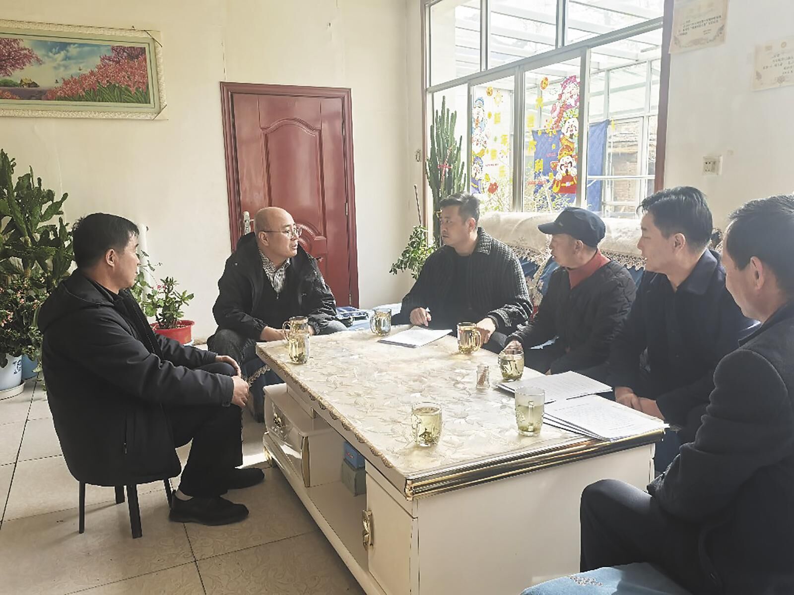 【一宣三促·萬名干部下鄉】“土話鄉音”講政策 真情真意暖民心