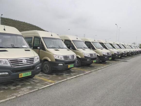 定制客運(yùn)讓群眾幸福出行。