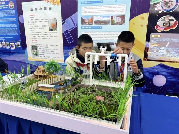 第40屆西寧市青少年科技創新大賽開賽