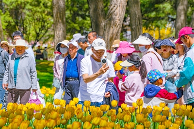 “五一”假期首日西寧市公園迎客14.3萬人次