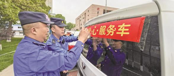 西寧主城區(qū)城管部門(mén)啟動(dòng)高(中)考愛(ài)心送考服務(wù)