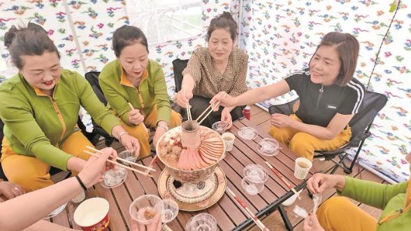 【鄉(xiāng)村振興在青海】巧思破局 傳統(tǒng)手工藝玩出新花樣